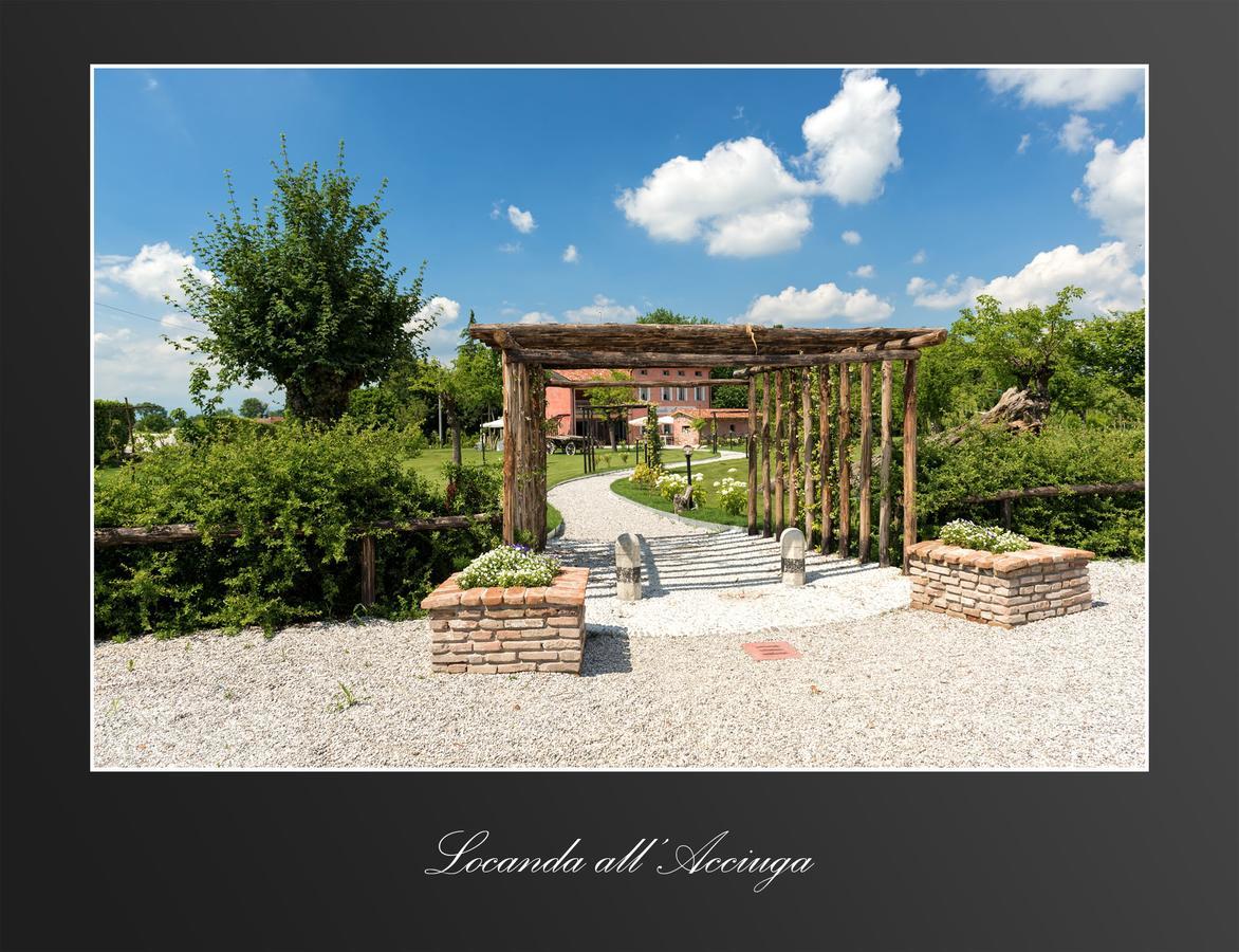 Locanda Acciuga Mm Piazzola sul Brenta Bagian luar foto